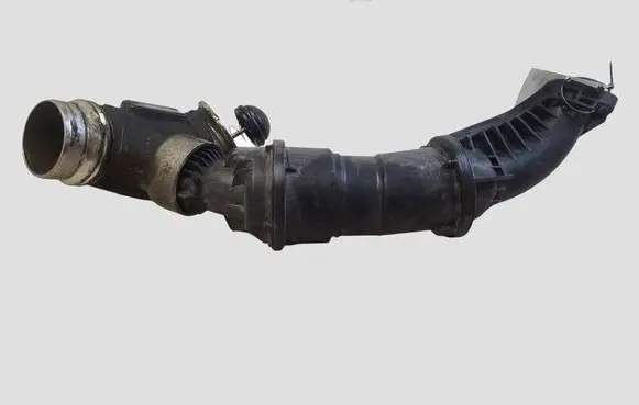 Volvo V60 Turbo air intake inlet pipe/hose 1100689S