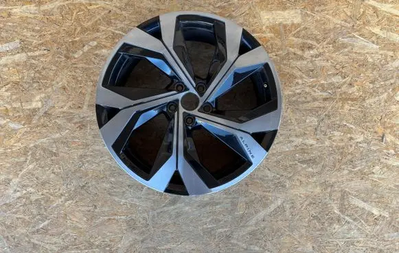 R20 alloy rim