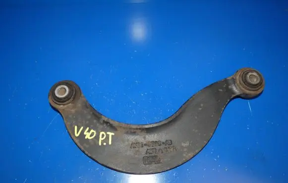Volvo V40 Rear control arm