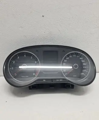 Volkswagen Polo V 6R Speedometer (instrument cluster) 6R0920860H