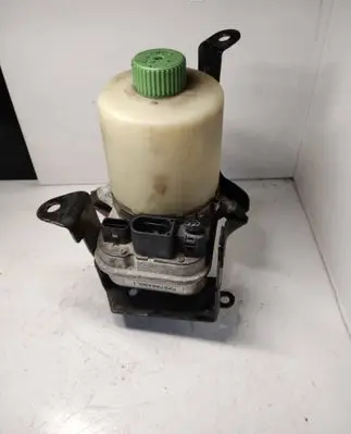 Volkswagen Polo V 6R Power steering pump 6R0423156B