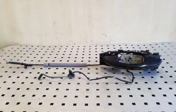 Volkswagen Scirocco Front door exterior handle