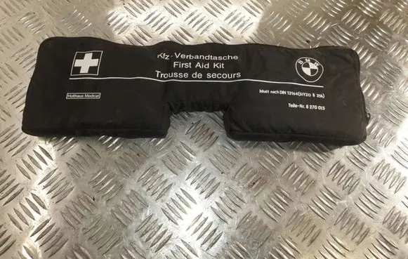 BMW 7 F01 F02 F03 F04 First aid kit 8270015