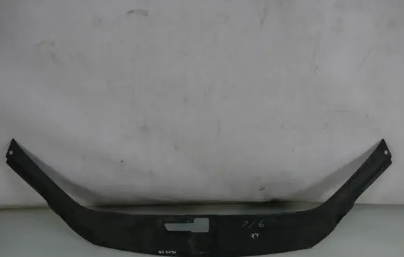 Audi Q7 4L Radiator trim 4L0807081