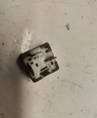 Audi A4 S4 B5 8D Other relay 443951253K