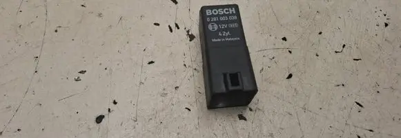 Glow plug pre-heat relay