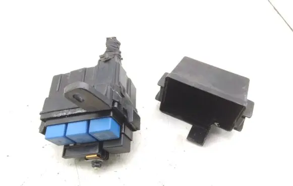 Hyundai i40 Fuse module