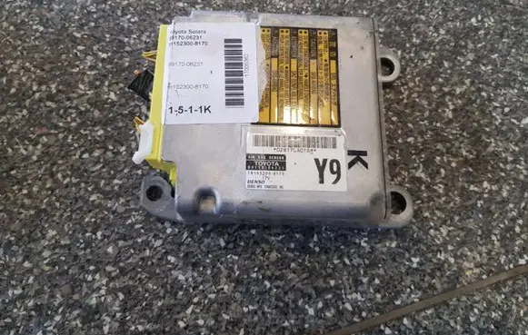 Toyota Corolla E120 E130 Airbag control unit/module 8917006231