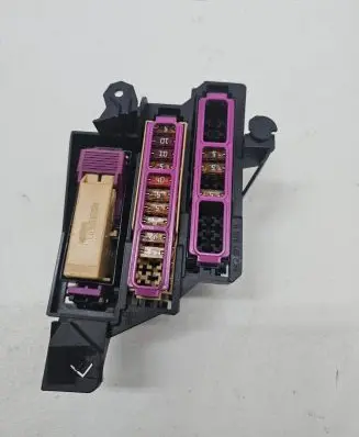 Audi A4 S4 B8 8K Fuse module 8K2971845B