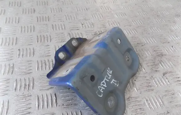 Renault Captur II Fender mounting bracket 663518628R