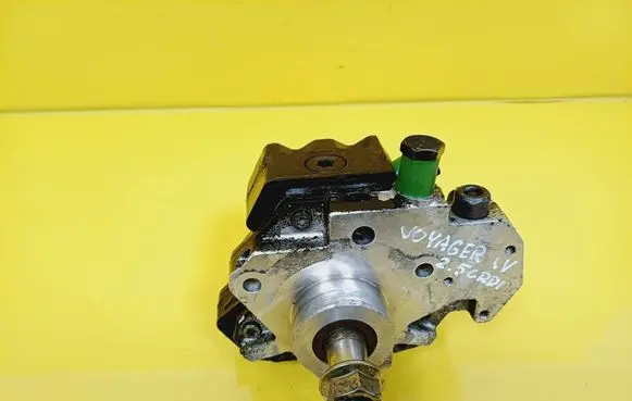 Chrysler Voyager Fuel injection high pressure pump 0445010034