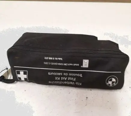 BMW 3 E90 E91 First aid kit