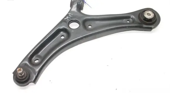 Ford Ecosport Front lower control arm/wishbone GN153051BA
