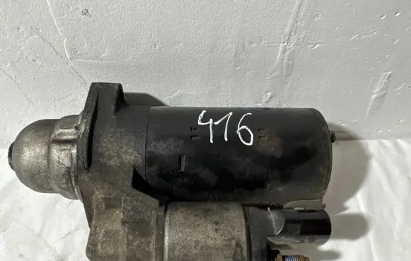 Audi A6 S6 C6 4F Starter motor 1005831496