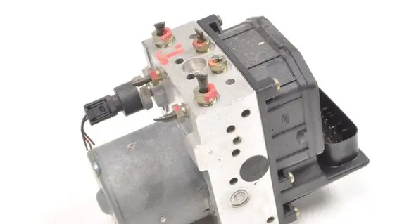 Porsche 911 996 ABS Pump 99635575554