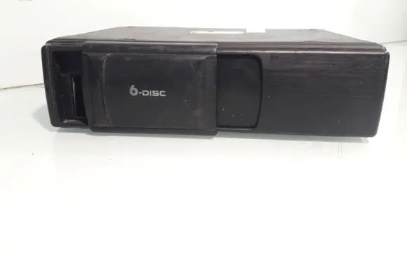 Audi A6 S6 C5 4B CD/DVD changer 0122961