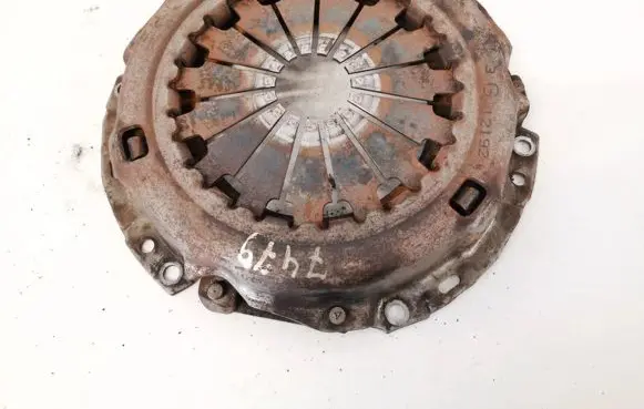 Toyota Yaris Verso Pressure plate 3g123192