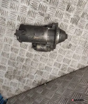 Audi A4 S4 B6 8E 8H Starter motor 068911024e