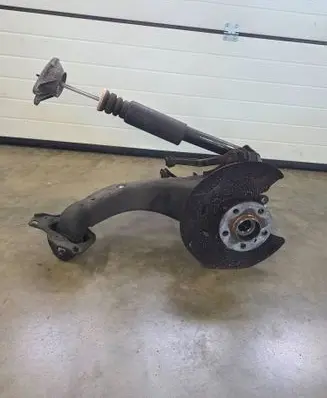 BMW 2 F44 Rear wheel hub spindle/knuckle 6883872