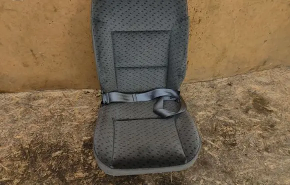 Rear seat