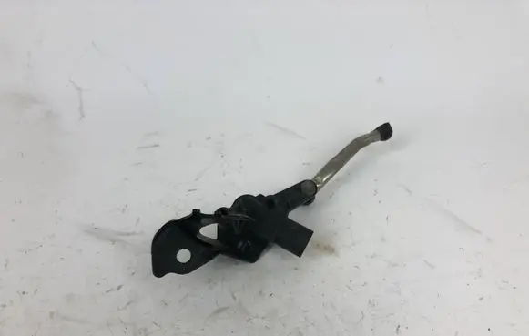 Rear air suspension level height sensor