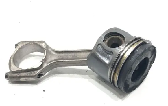 Opel Astra J Piston with connecting rod A20DTH