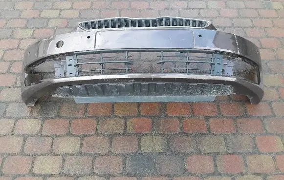 Skoda Fabia Mk3 (NJ) Front bumper 6V0807221