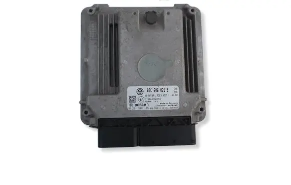 Volkswagen Touran II Engine control unit/module 03C906021E 03C907309L 0261S06185
