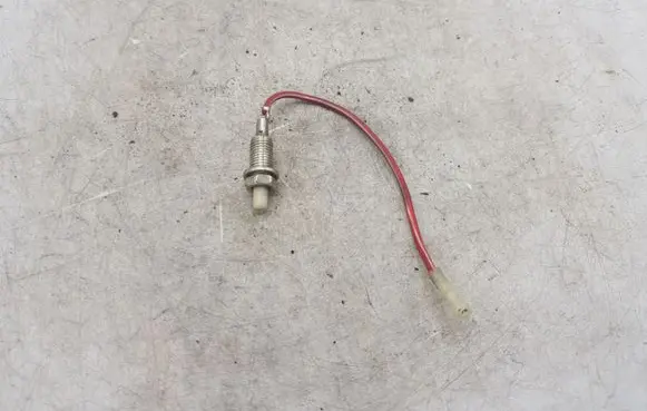 Toyota 4 Runner N120 N130 Sliding door sensor NOCODE