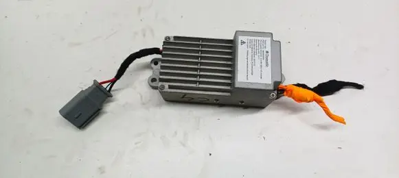 Citroen C4 II Voltage converter/converter module 9688692880