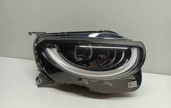 Fiat 500E Headlight/headlamp 00521400260 26H21A