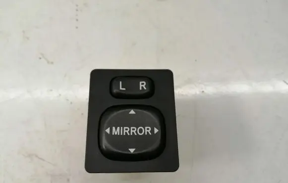 Toyota Auris 150 Wing mirror switch 848700F010