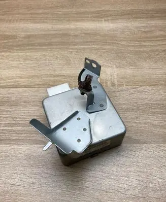 Toyota Prius (NHW20) Power steering control unit/module 8965047100 1129000464