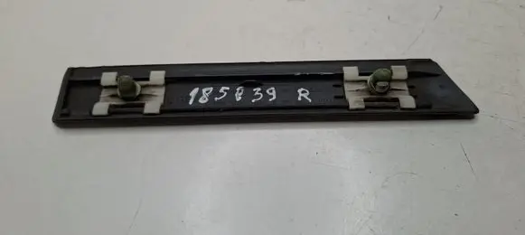 BMW 5 E39 Fender trim (molding) 8159294