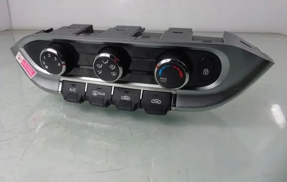 KIA Rio Climate control unit 972501W950