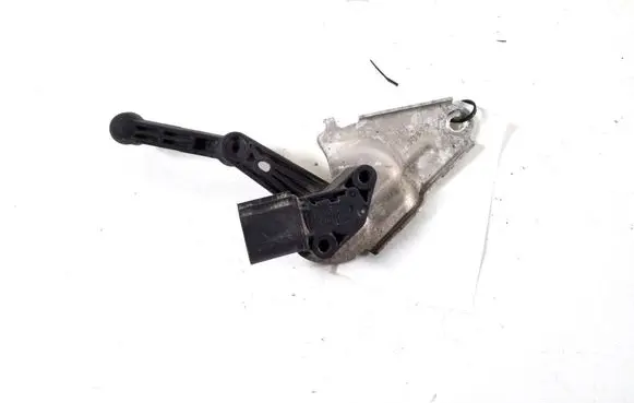 Tesla Model 3 Air suspension front height level sensor 104494100B
