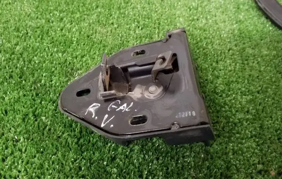 Opel Vivaro Loading door lock 432110