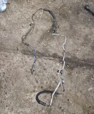 Power steering hose/pipe/line