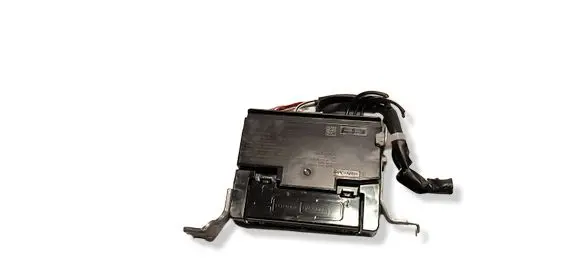 Toyota Yaris XP210 Other control units/modules 8674002270