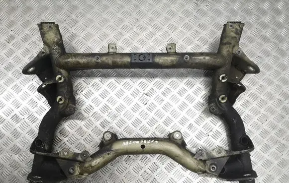 Mercedes-Benz E W212 Front subframe