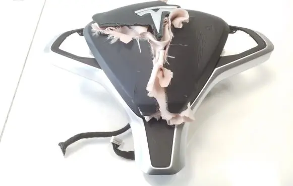 Tesla Model S Steering wheel airbag 103677901E