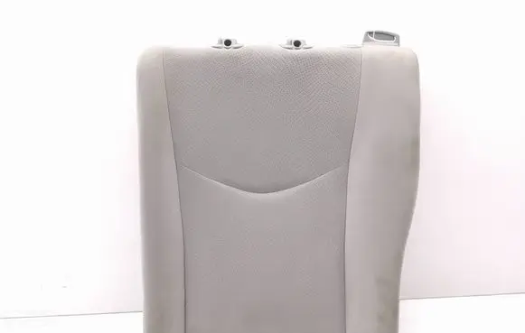 Toyota Prius (XW30) Rear seat