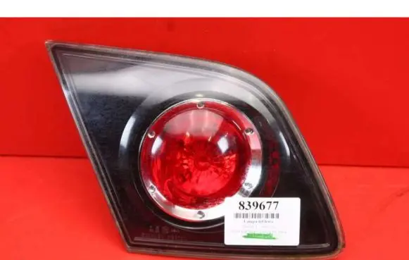Mazda 3 I Rear/tail lights P2913L