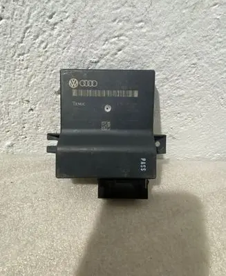 Audi Q7 4L Gateway control module 4L0907468B 4L0910468A