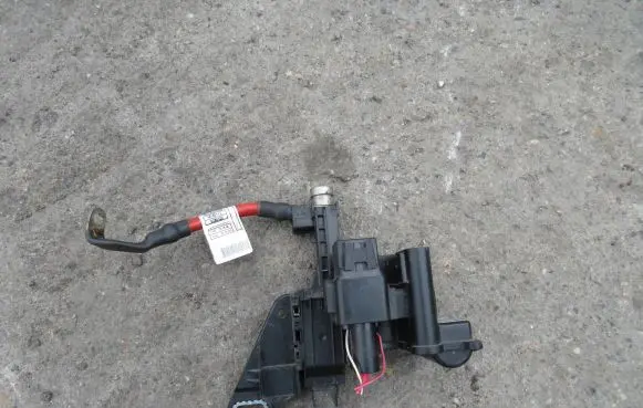 BMW 1 F20 F21 Battery relay fuse 929614901