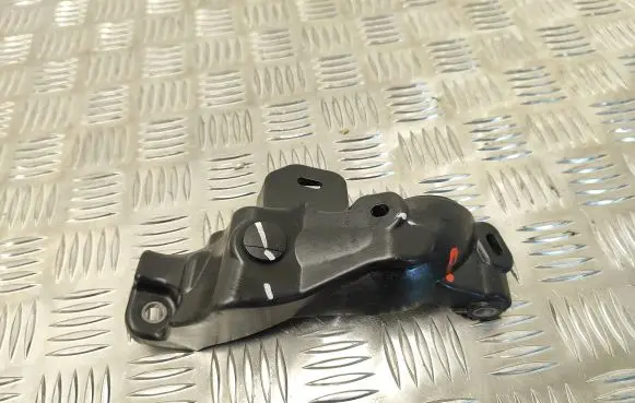 Citroen DS4 Other engine part 9814288880