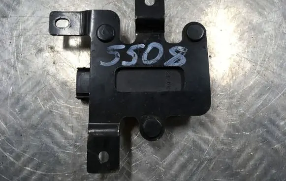 Hyundai i40 ESP acceleration yaw rate sensor M2GA02E6 141009 956903V100