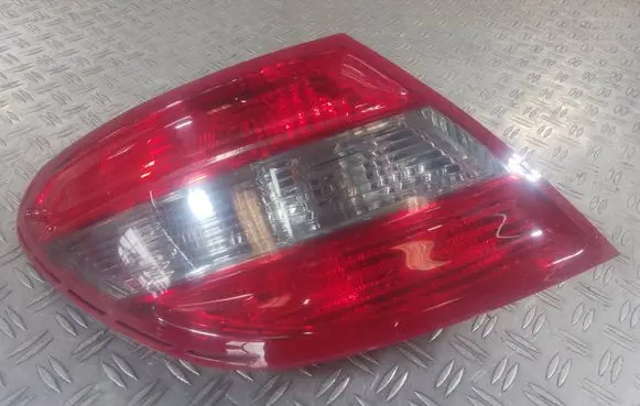 Mercedes-Benz C W204 Rear/tail lights