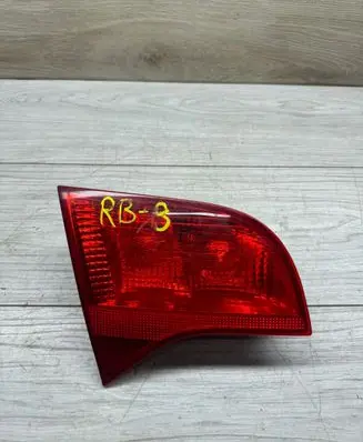 Audi A4 S4 B7 8E 8H Tailgate rear/tail lights 8E9945093 484501