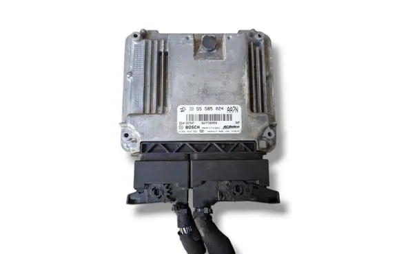 Opel Insignia A Engine control unit/module ECU 0281018769 55585024